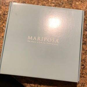 Mariposa Pearled 3-tiered cup cake server